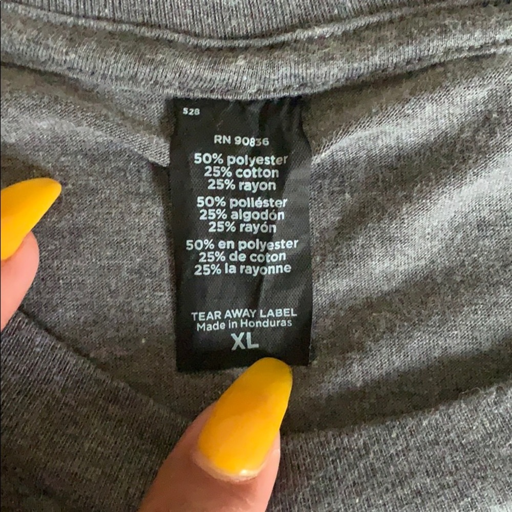 Custom tees - Picture 3 of 3